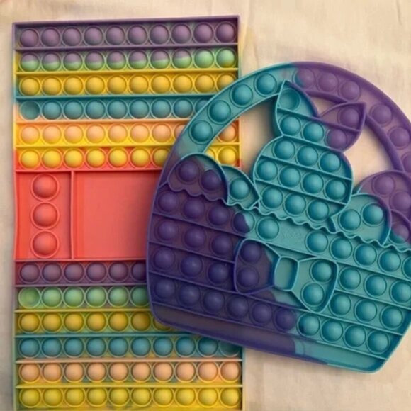 Mystery Box of  Random Fidget Toys, Push Pop Fidget Sensory Toys - Picture 12 of 13